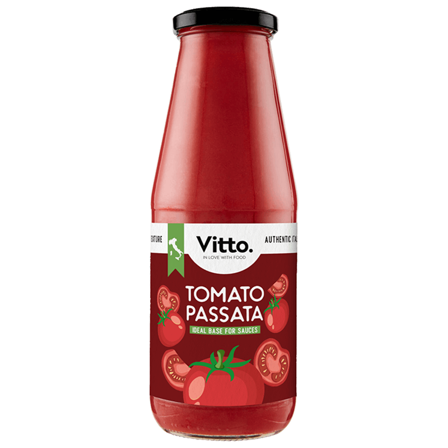 Italian tomato passata – sieved smooth texture for sauces